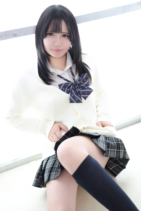 業界未経験！透明感抜群の清楚系美少女♪