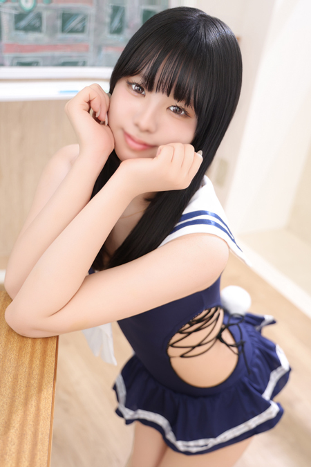 黒髪ロングの清楚系大和撫子