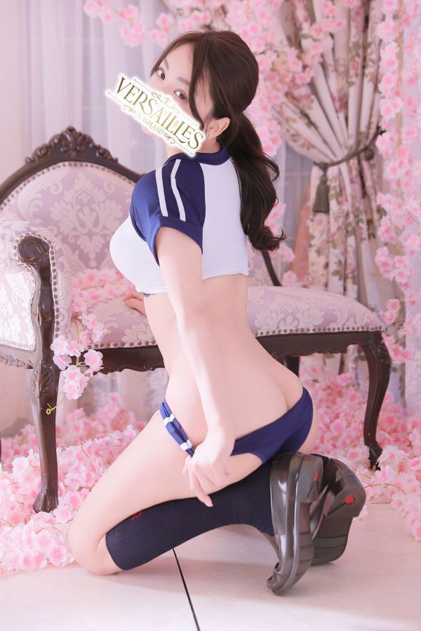 吉原高級ソープ【ヴェルサイユ】リン