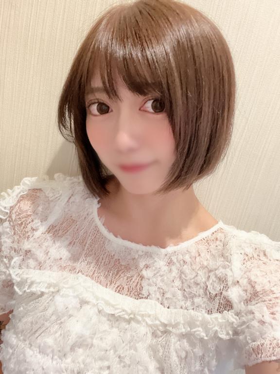 髪をバッサリ✂️