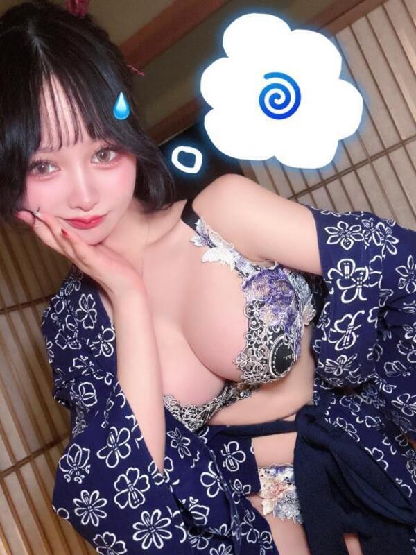 悩みチュウ…💋🌀