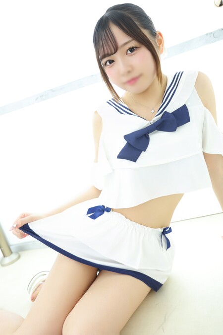 初々しさ満点少女