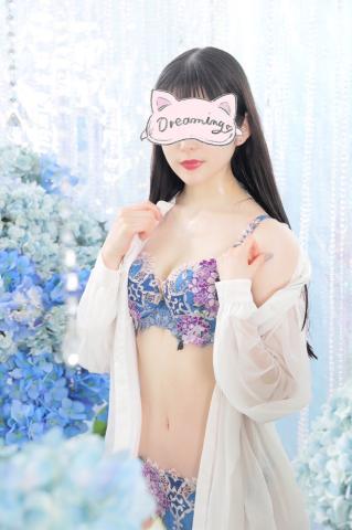 あつい(=^・^=)