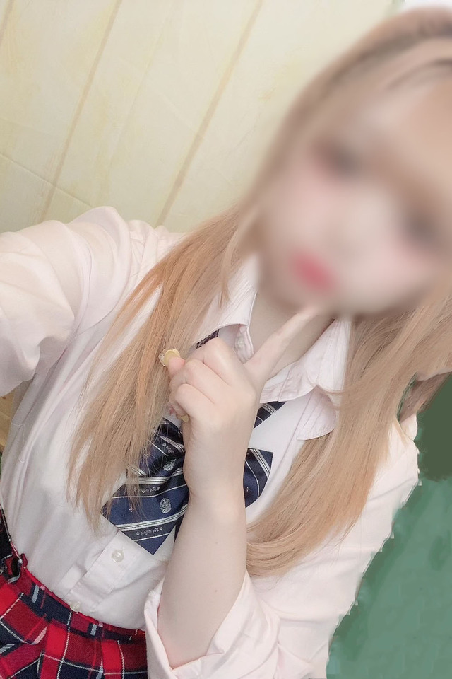 新宿歌舞伎町 オナクラ【レモンガールズ】みや