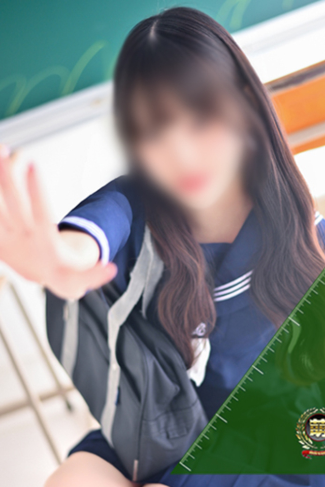 せり☆恥ずかしがり屋な清楚女子♪