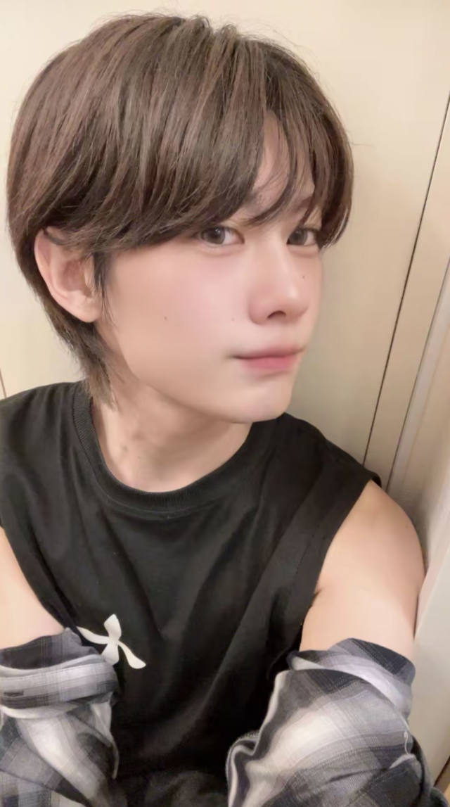 はじめまして！！！るなです！！！🌙* :ﾟ