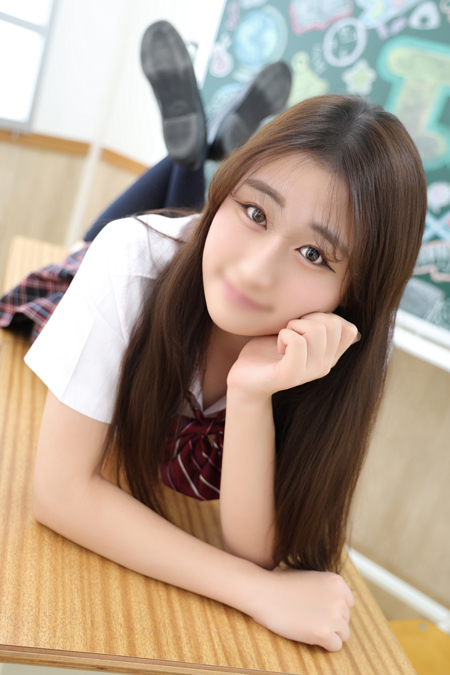 知的で清楚な優等生♡