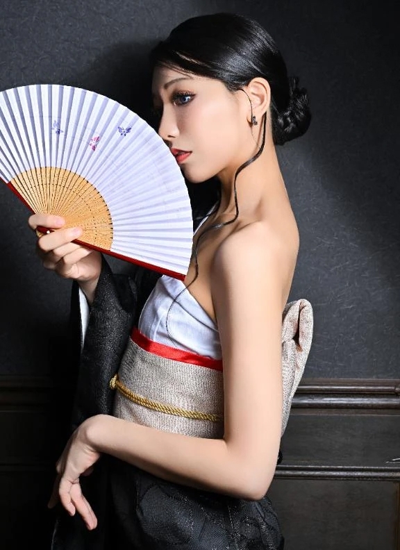 📝①外気温②激しかったプレイ体験③真夏の心霊体験談④セミナーに参加した事あるか？