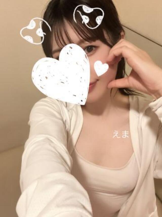 暑さに負けず元気に営業中(≧▽≦)