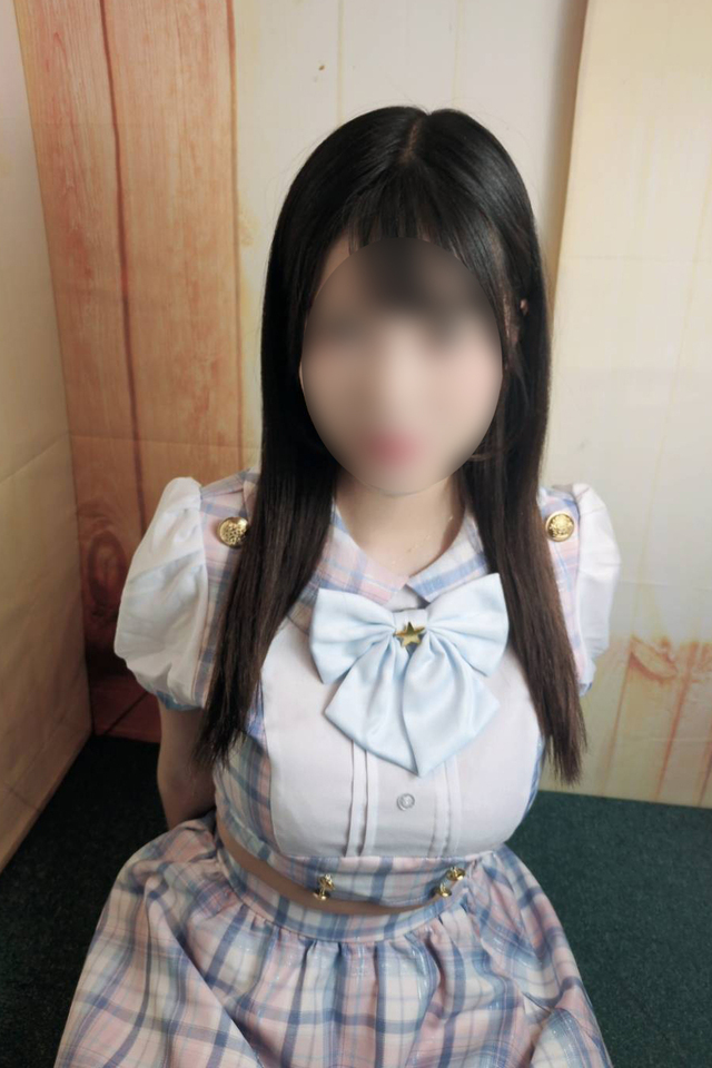 新宿歌舞伎町 オナクラ【レモンガールズ】もえ