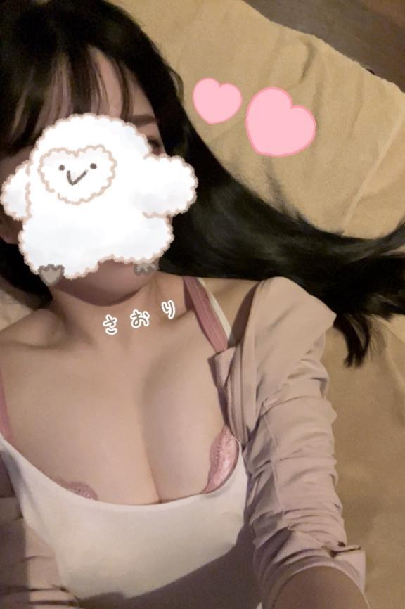暑さに負けず元気に営業中(≧▽≦)