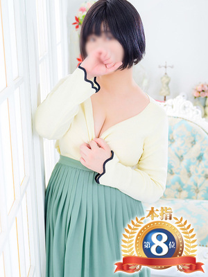 山谷　なゆか