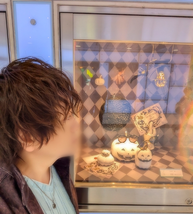 横から覗いて