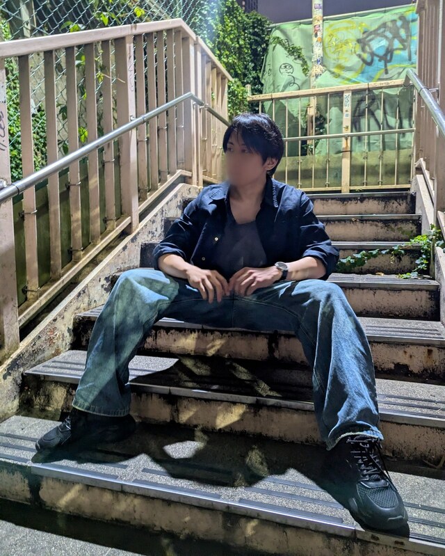 裾を踏んだ😂