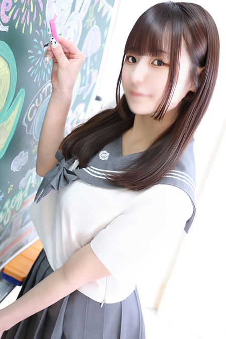 激カワ〇リの妹系ナチュラル美少女