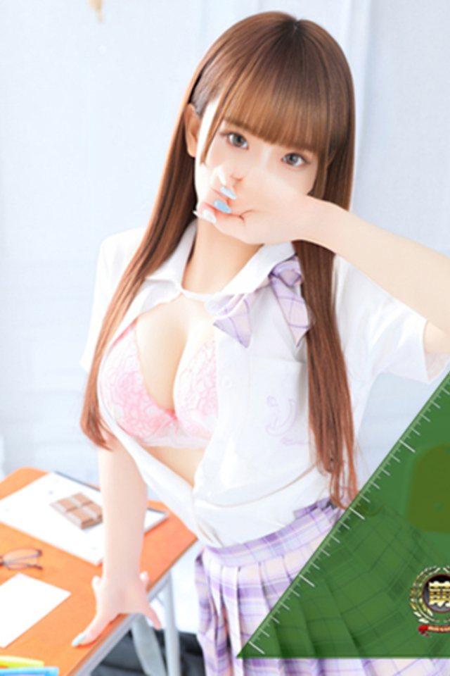 あいな☆可愛い小柄癒やし性徒♪