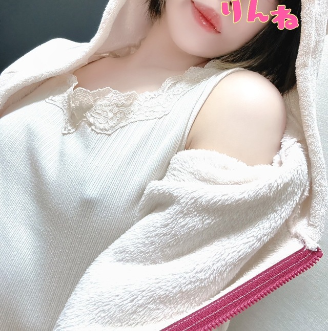 雨にも負けず元気に営業中(^^)/