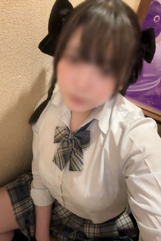新宿歌舞伎町 オナクラ【レモンガールズ】しの