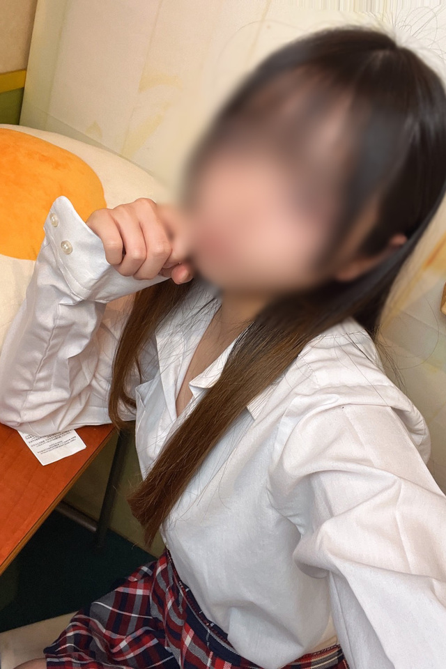 新宿歌舞伎町 オナクラ【レモンガールズ】ひな