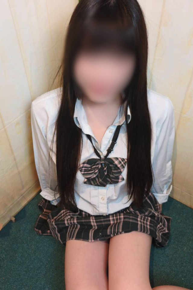 新宿歌舞伎町 オナクラ【レモンガールズ】めあ