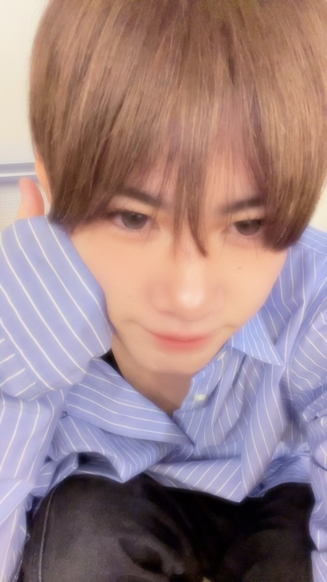 なんかかいくんが写メ日記書いてたから真似してみた🫠🫠🫠