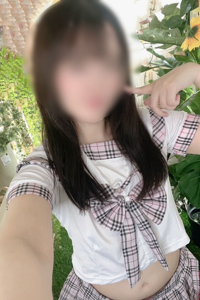 新宿歌舞伎町 オナクラ【レモンガールズ】みかん