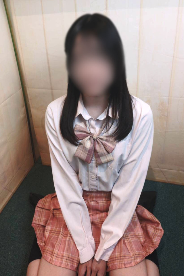 新宿歌舞伎町 オナクラ【レモンガールズ】ゆあ