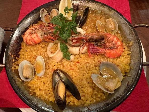 咲良、スペイン料理にハマる♡