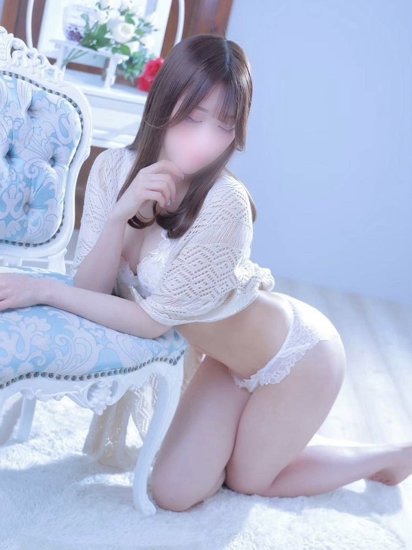 七瀬りこ