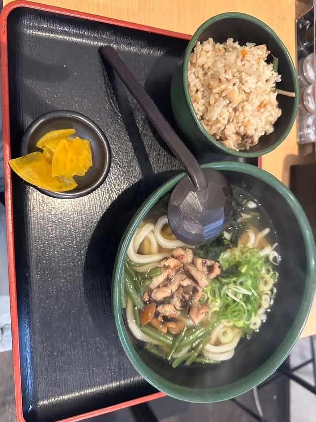 夏のランチといえば？