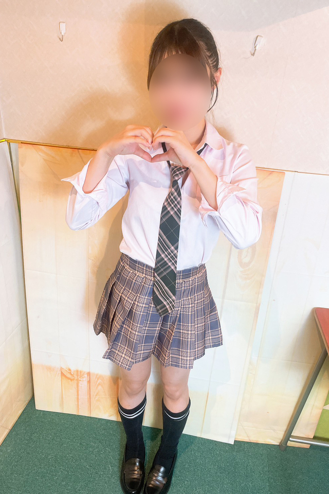 新宿歌舞伎町 オナクラ【レモンガールズ】のどか