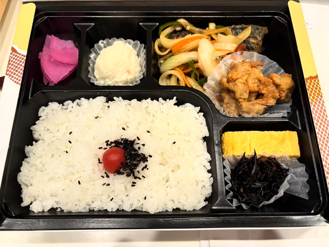 🍱ロケ弁❣️