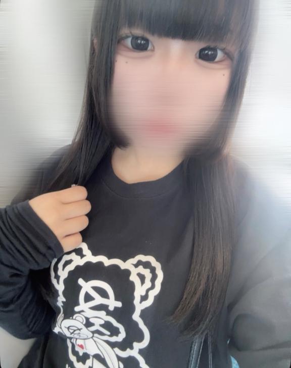 萌学に！？ 20歳のFカップの◯◯が入学！