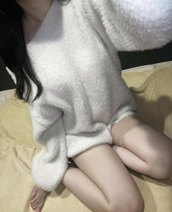 白ニット🤍