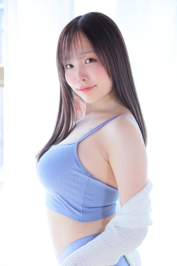 🩵清楚系だけど実は…