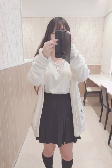 【シェアカノ】すみれ