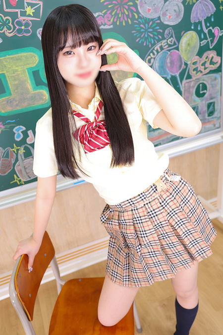 黒髪ロングの清楚系大和撫子