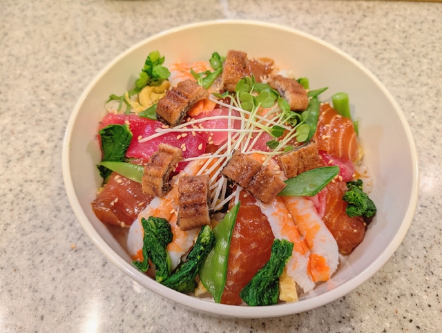 ちらし寿司…そしてお茶漬けへ