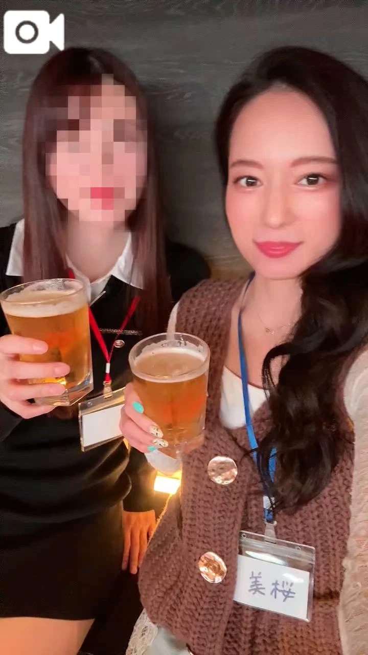 🔞モザイクの裏側は…爆◯◯？！とんでもないんだから〜😍