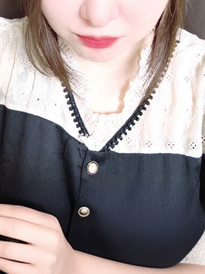 井上奥様｜熟女新宿人妻店デリヘル・風俗【熟女新宿人妻店サンキュー】
