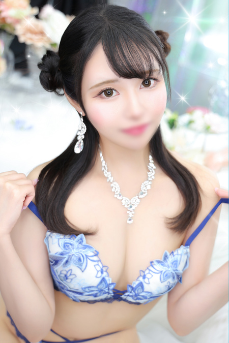 川崎ソープクリスタルのおすすめ女の子笑顔弾ける純情美少女♪GALハイジ写真