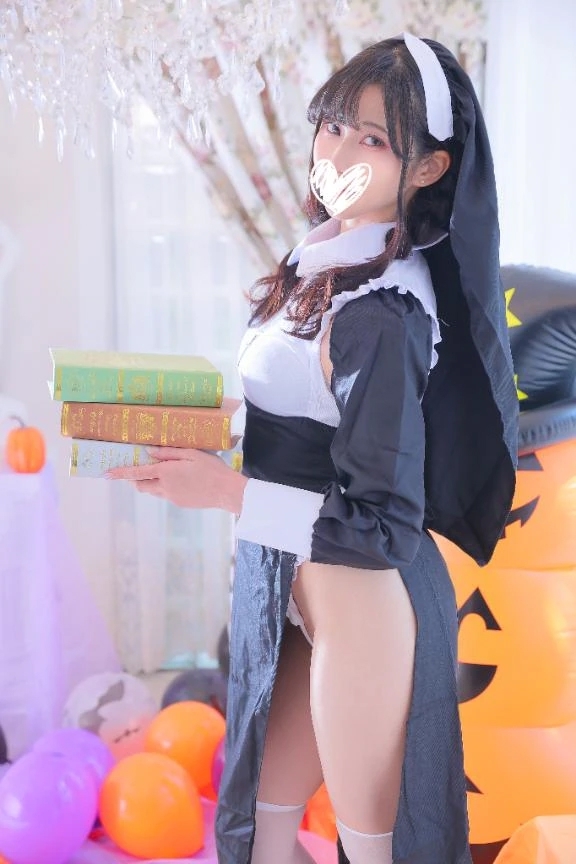 🐈‍⬛ 昼下がりの小悪魔しろな 🤍