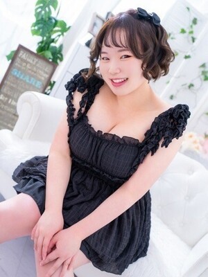 りりか｜厚木デリヘル・風俗【厚木サンキュー】