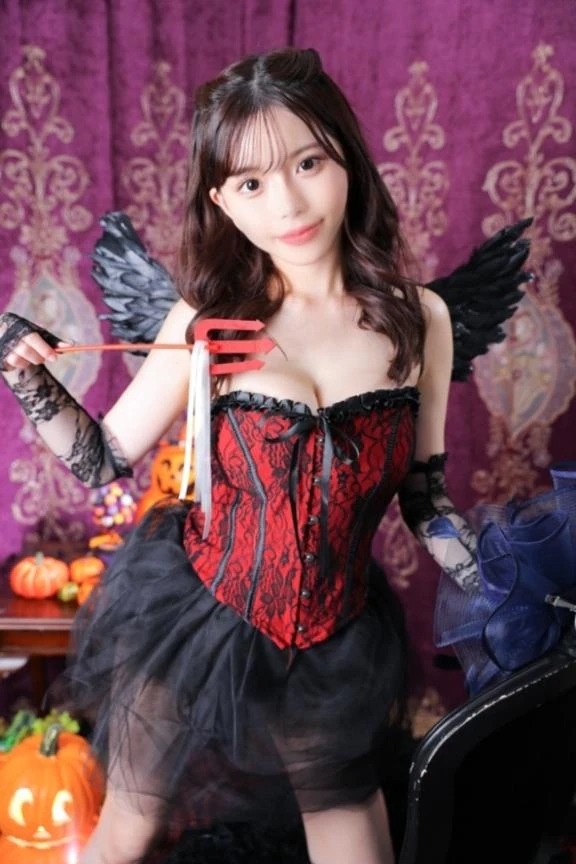 小悪魔さつきに誘惑される？♡