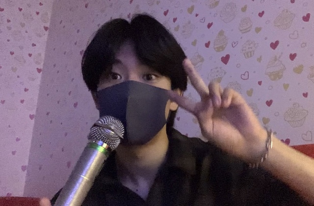 カラオケ配信①🎤