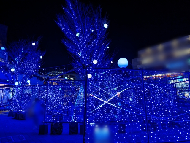 青のイルミネーション