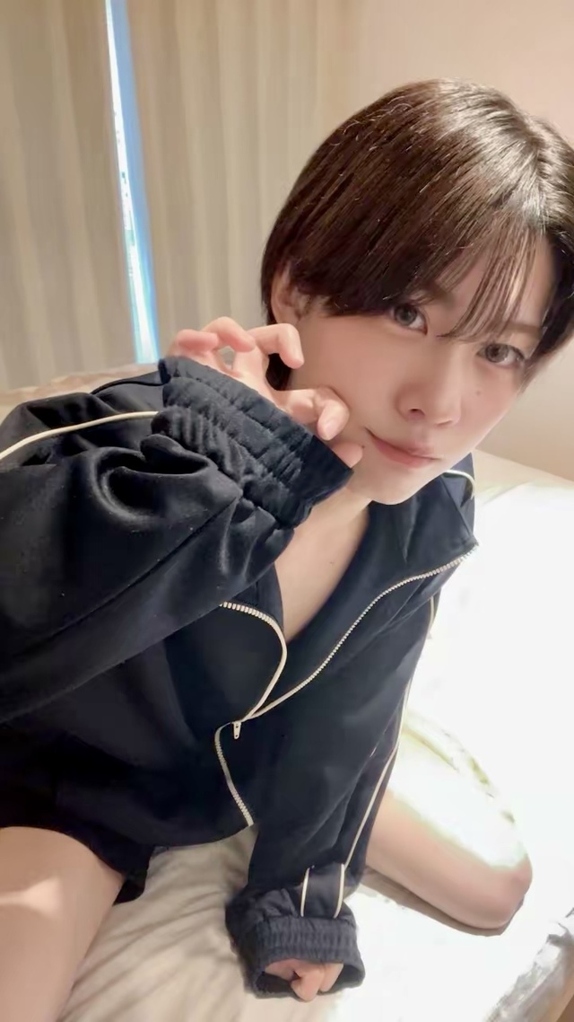 今日は嘘や欺瞞で溢れる日なので僕は正直に生きようかなと思ってるこの頃です