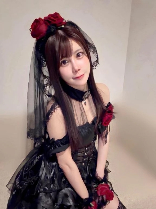🤍ゴスロリ沼に落ちそうです…🖤