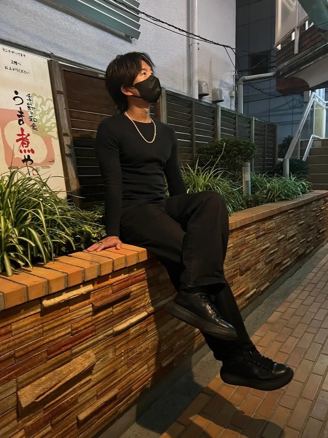 本日22:00からTikTokライブ出演🎥