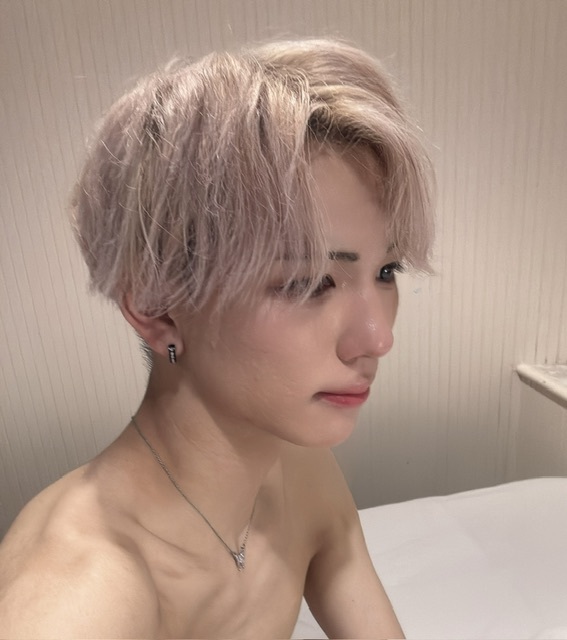 (ω^   )📷´-